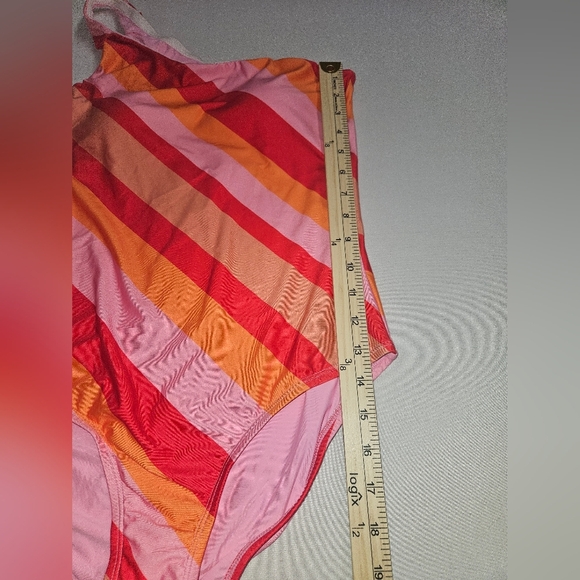 Mothcloth Size Medium One-Shoulder Striped Swimsuit - Picture 5 of 9